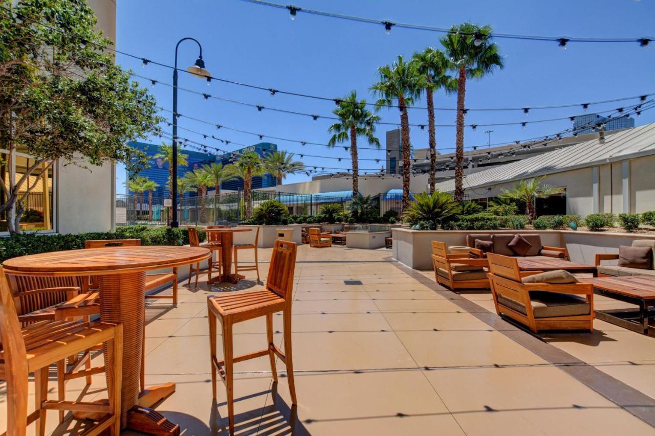 Mgm Signature-22-707 F1 Track & Strip View Balcony Las Vegas Ngoại thất bức ảnh